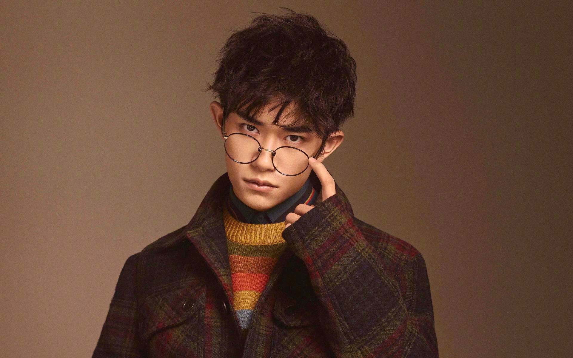 开云平台-海岛沙滩滑翔伞，飞越海岸线的自由快感，海边滑翔伞 冲浪