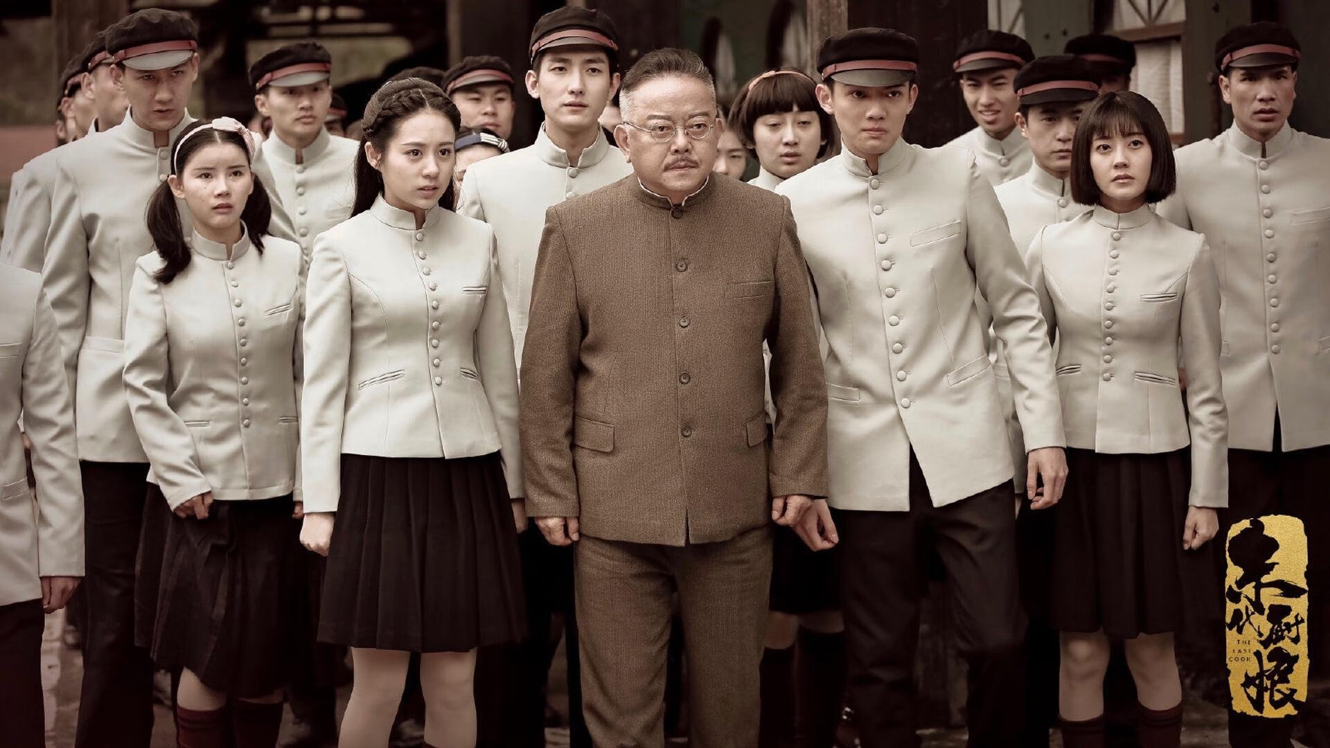 青少年“健康运动”篮球公益巡展在成都持续进行,推广全民健身运动