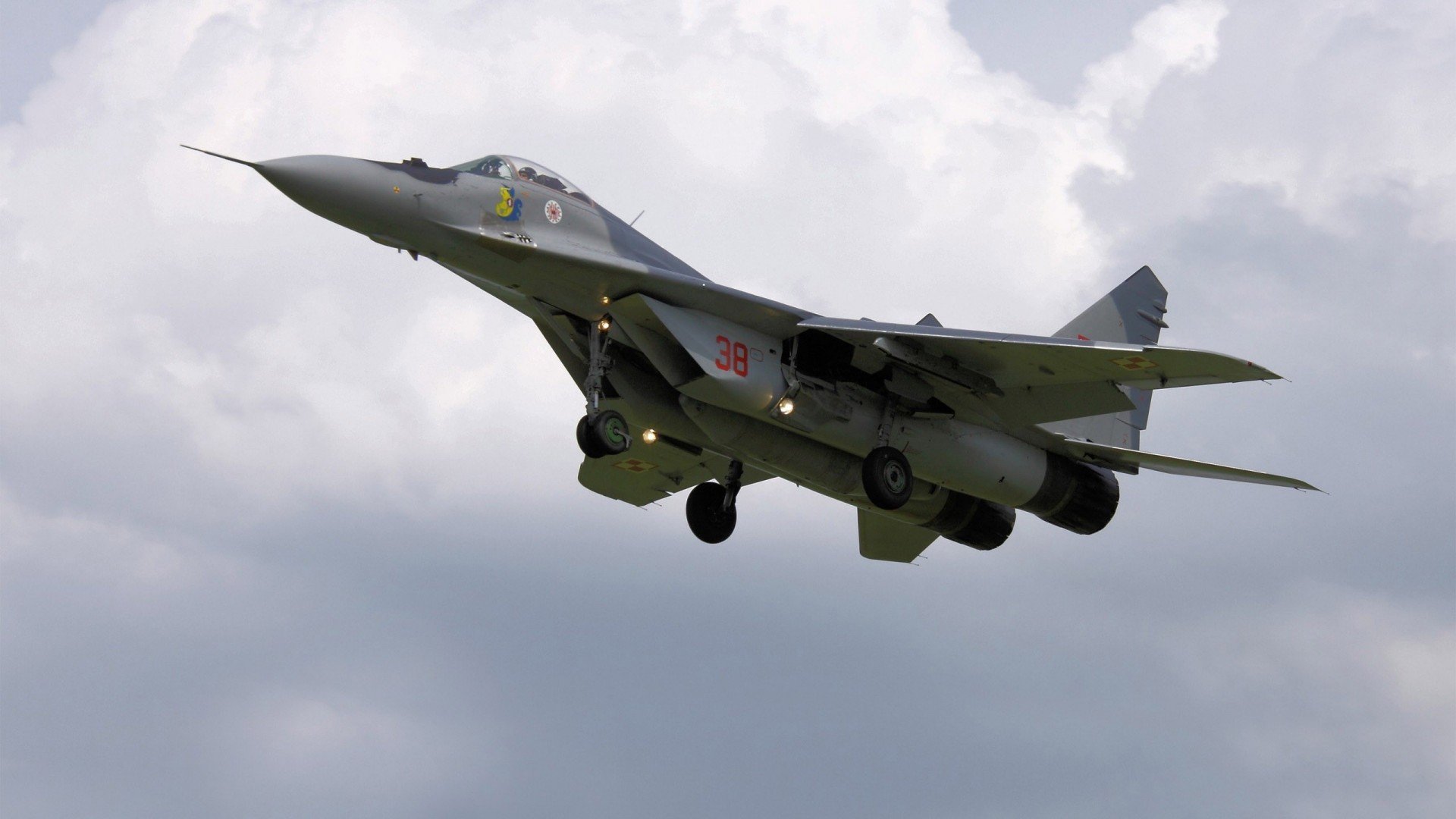 开云官网APP下载-广场舞比赛吸引大量观众参与，广场舞比赛活动方案范文