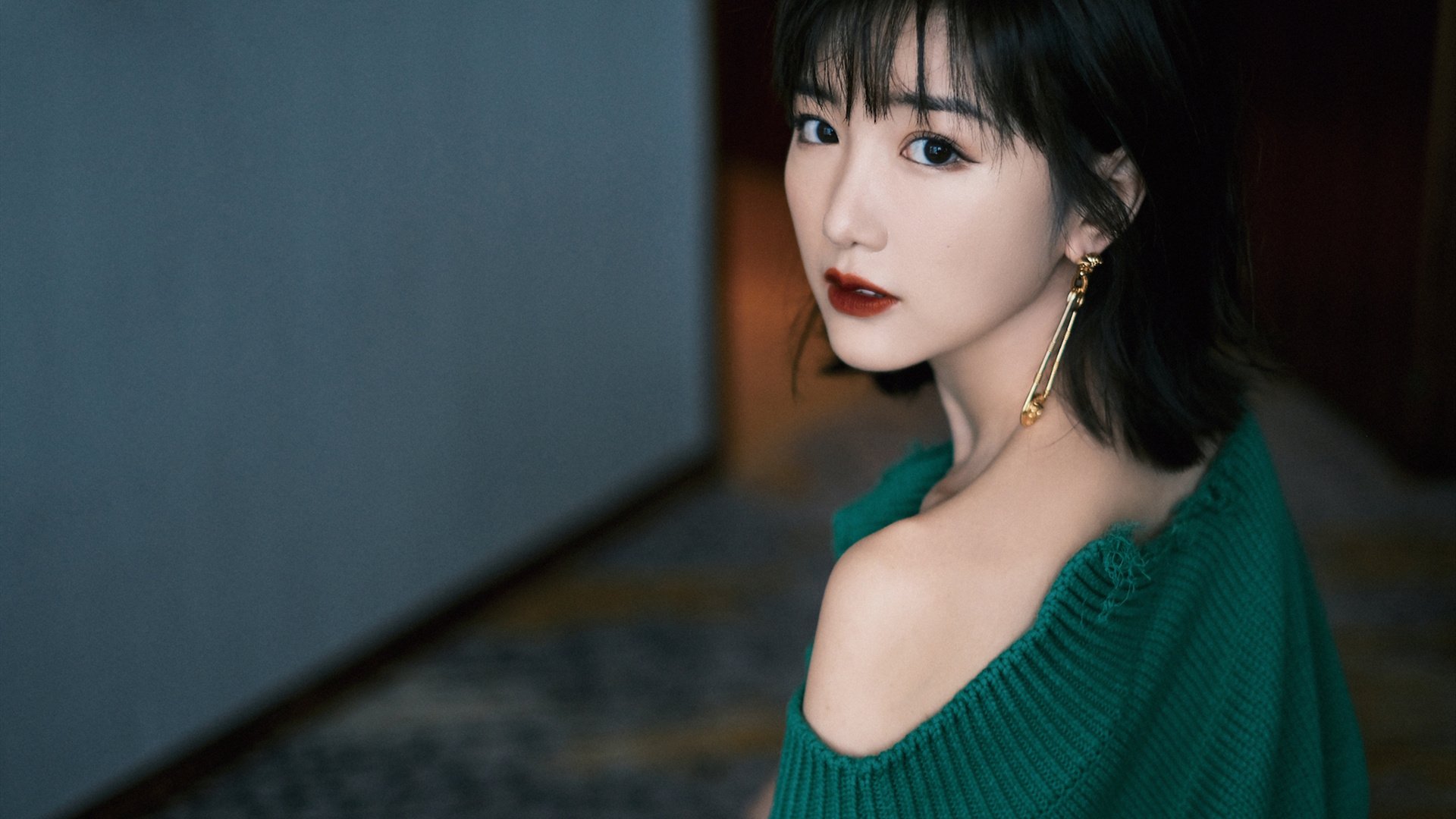 kaiyun官方入口登录-库里接受现场挑战三分球完美命中，库里三分是最准的吗